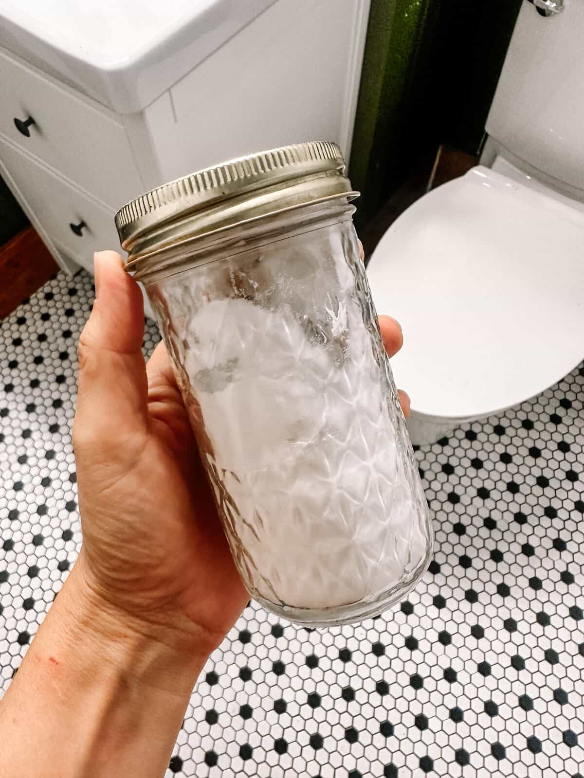 3 Simple Steps to Clean Your Shower in Less Time